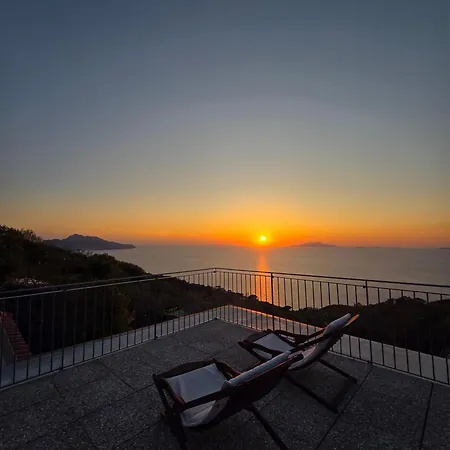 Villa Sun & Relax, Relaxing Location With Seaview Massa Lubrense Exterior foto