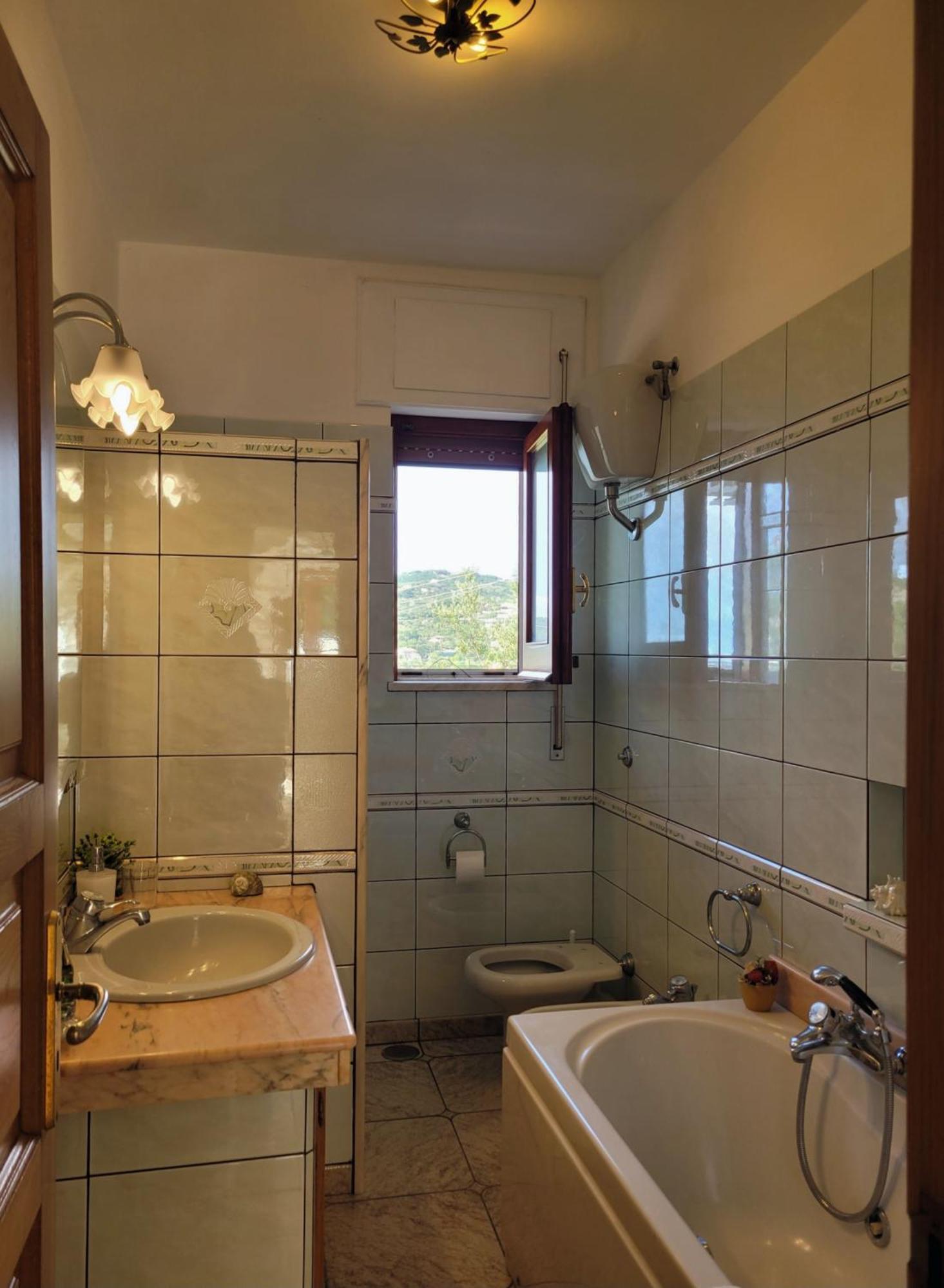 Sun & Relax, Relaxing Location With Seaview Massa Lubrense