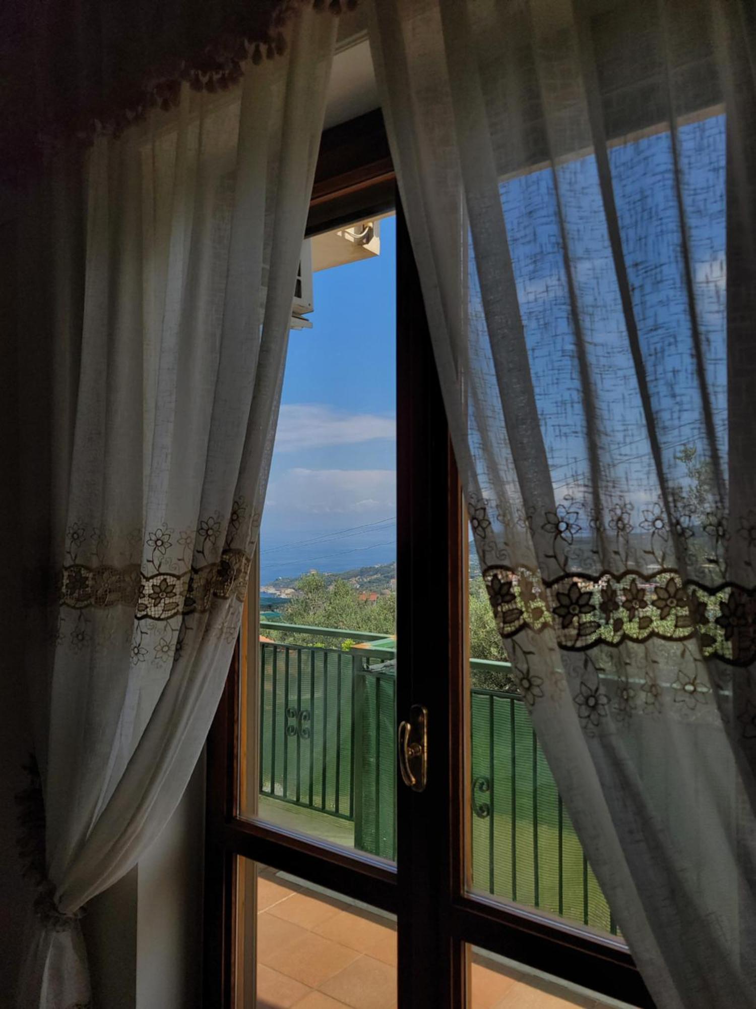 Sun & Relax, Relaxing Location With Seaview Massa Lubrense