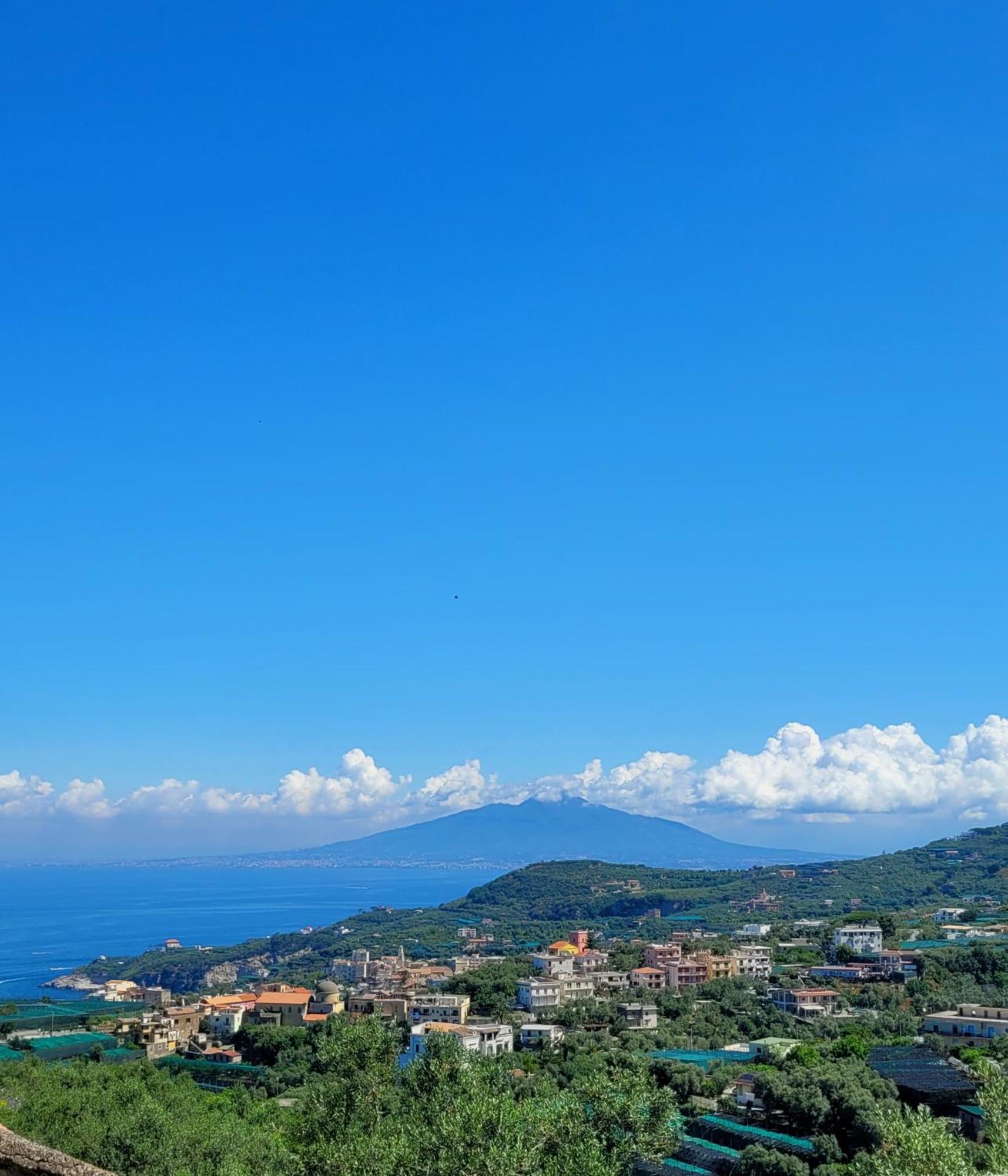Sun & Relax, Relaxing Location With Seaview Holiday home Massa Lubrense